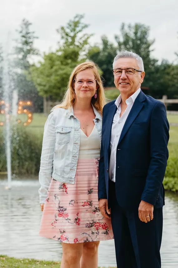 11 -  - Herbeleef het 35-jarig bestaan van de Huisartsenkring